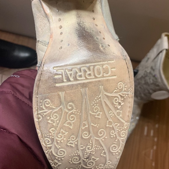 Corral boots - Picture 4 of 5